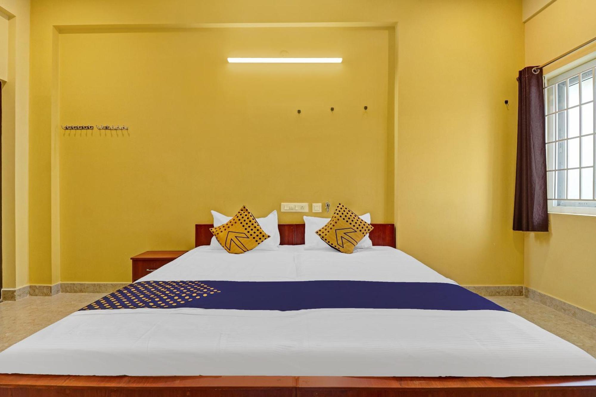 Spot On Kayal Residency Hotel Coimbatore Exterior foto