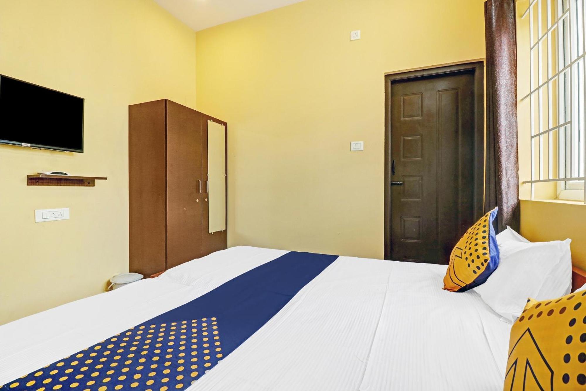 Spot On Kayal Residency Hotel Coimbatore Exterior foto