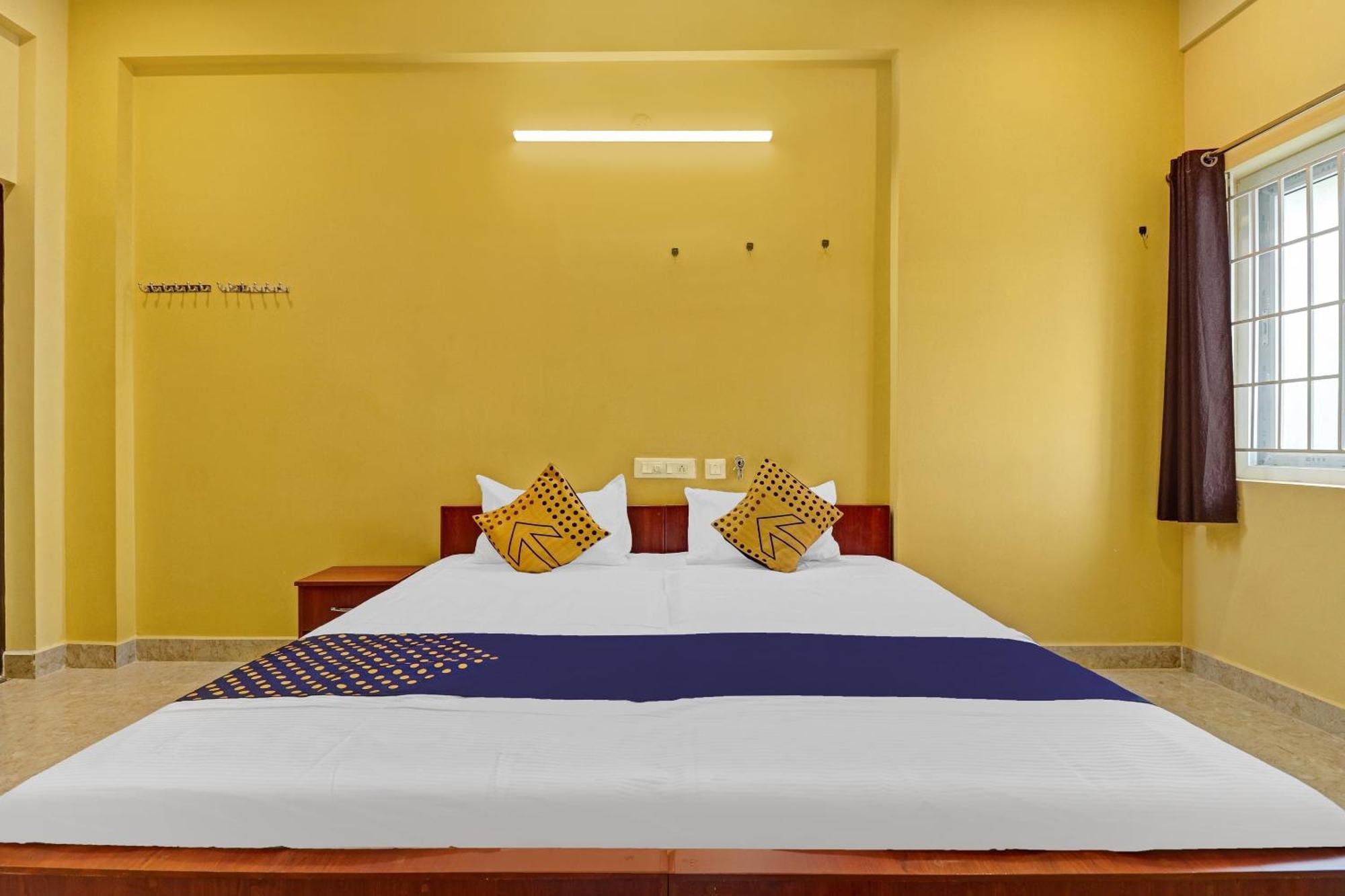 Spot On Kayal Residency Hotel Coimbatore Exterior foto