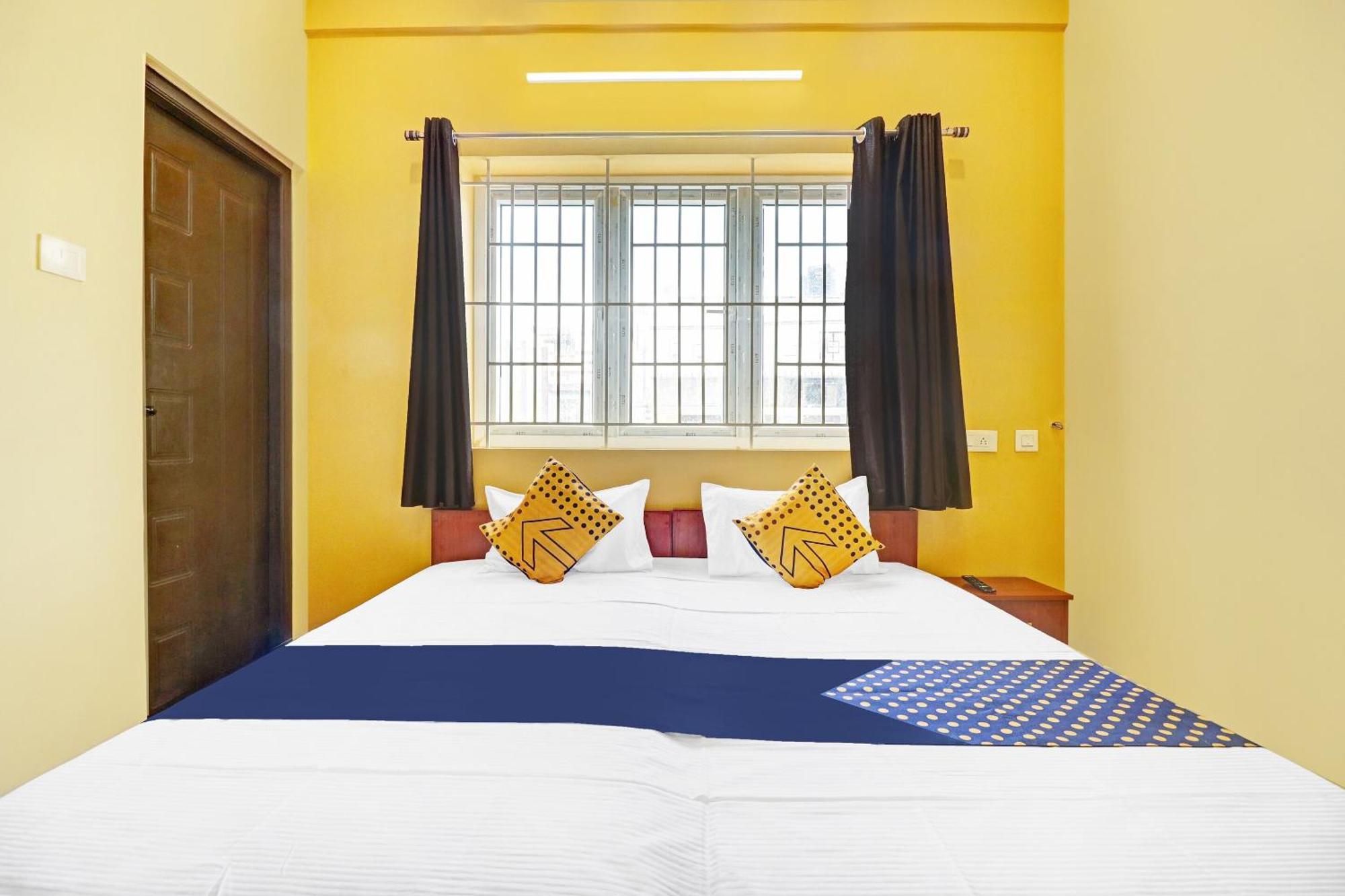 Spot On Kayal Residency Hotel Coimbatore Exterior foto